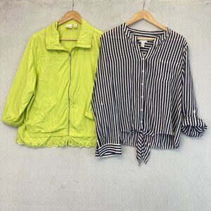 Chicos Size 2 (Large) Lot of 2 - Lightweight Zip Up Jacket, Button Up Blouse Top